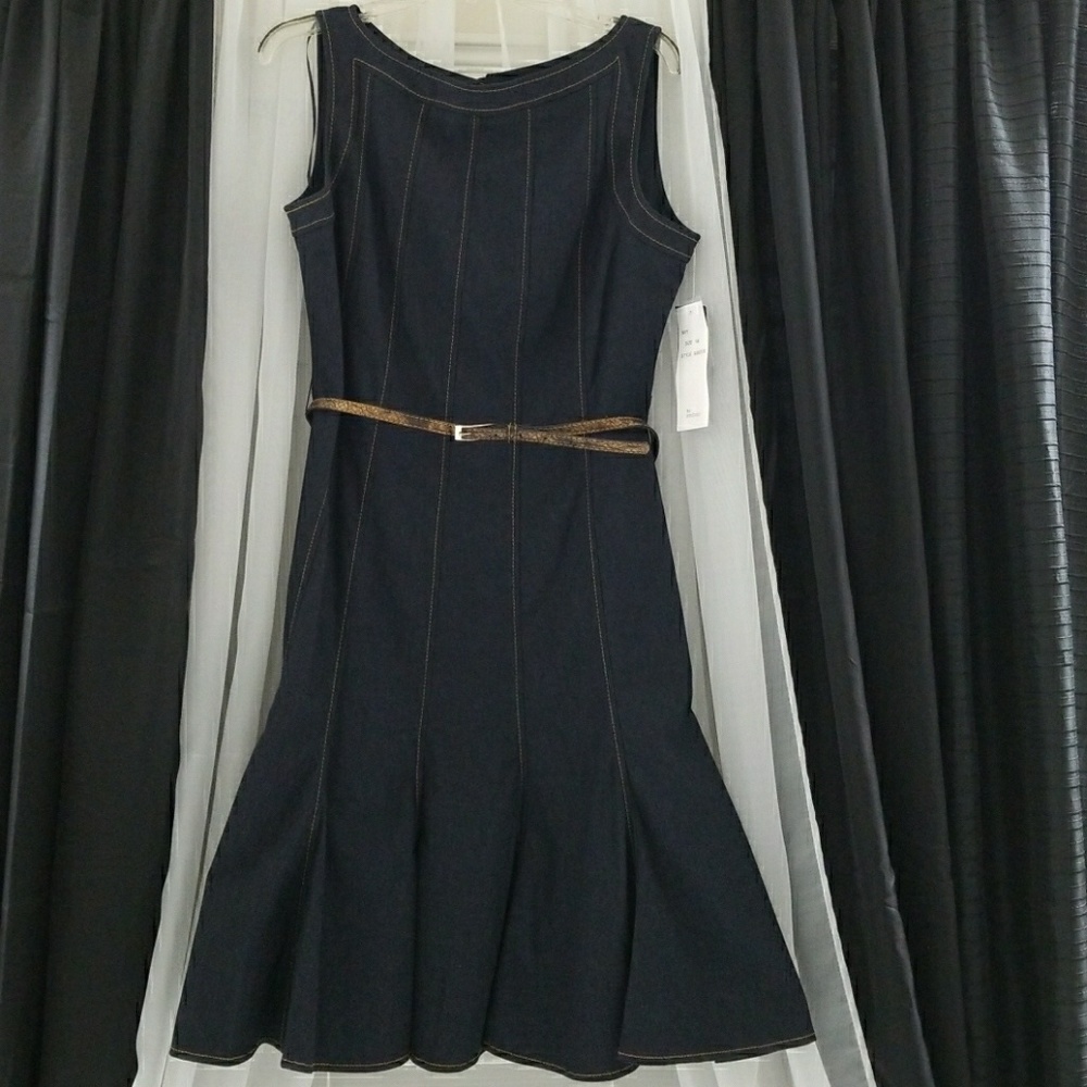 Studio I Sleeveless Skater Dress